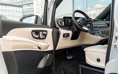 Mercedes-Benz V-Класс, 2026 год, 13 990 000 рублей, 12 фотография