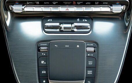 Mercedes-Benz V-Класс, 2026 год, 13 990 000 рублей, 21 фотография