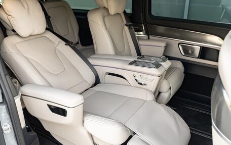 Mercedes-Benz V-Класс, 2026 год, 13 990 000 рублей, 36 фотография