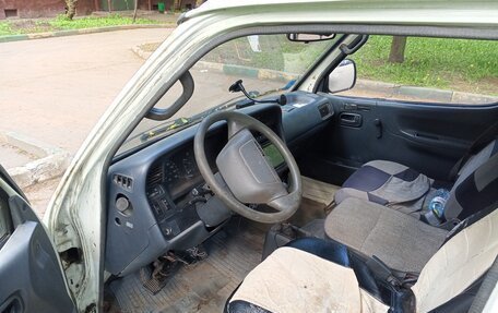 Toyota HiAce H100, 1991 год, 250 000 рублей, 7 фотография