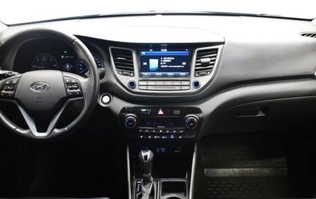 Hyundai Tucson III, 2017 год, 2 150 000 рублей, 6 фотография