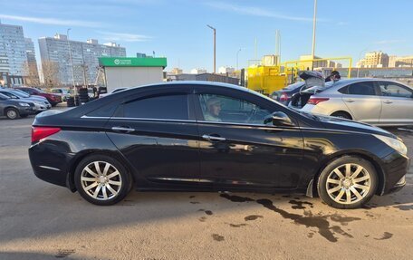 Hyundai Sonata VI, 2010 год, 999 999 рублей, 7 фотография