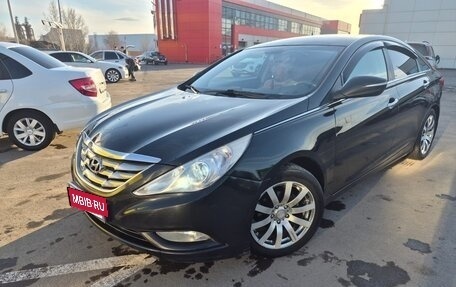 Hyundai Sonata VI, 2010 год, 999 999 рублей, 8 фотография