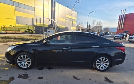 Hyundai Sonata VI, 2010 год, 999 999 рублей, 12 фотография
