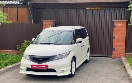 Honda Elysion I, 2011 год, 2 450 000 рублей, 2 фотография