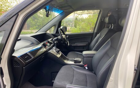 Honda Elysion I, 2011 год, 2 450 000 рублей, 11 фотография