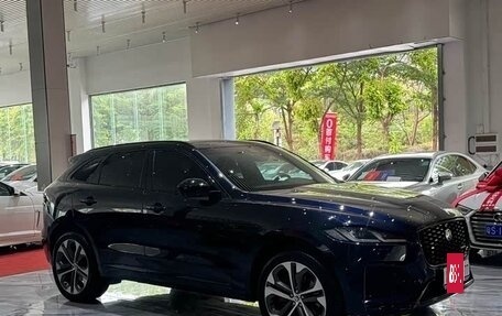 Jaguar F-Pace, 2024 год, 4 720 000 рублей, 22 фотография