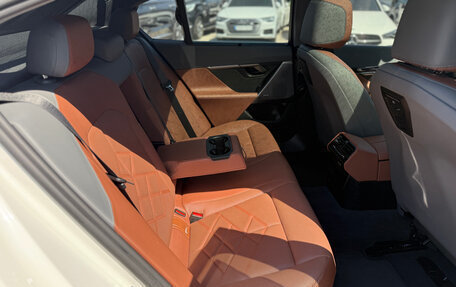 BMW 5 серия, 2024 год, 6 235 000 рублей, 18 фотография