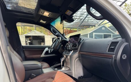 Toyota Land Cruiser 200, 2019 год, 8 400 000 рублей, 9 фотография