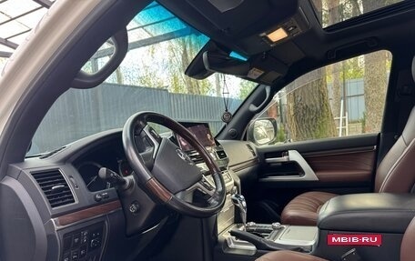 Toyota Land Cruiser 200, 2019 год, 8 400 000 рублей, 8 фотография