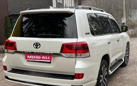 Toyota Land Cruiser 200, 2019 год, 8 400 000 рублей, 5 фотография
