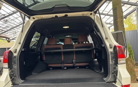 Toyota Land Cruiser 200, 2019 год, 8 400 000 рублей, 15 фотография