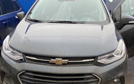 Chevrolet Trax, 2022 год, 1 390 000 рублей, 3 фотография