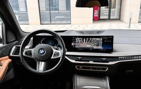BMW X7, 2022 год, 11 990 000 рублей, 2 фотография