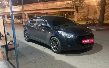 Hyundai Elantra V, 2012 год, 900 000 рублей, 2 фотография