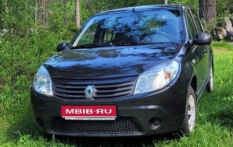Renault Sandero I, 2011 год, 680 000 рублей, 1 фотография