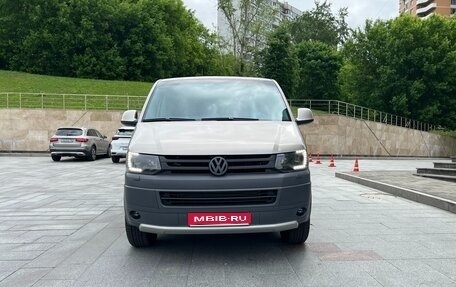 Volkswagen Multivan T5, 2013 год, 3 500 000 рублей, 1 фотография