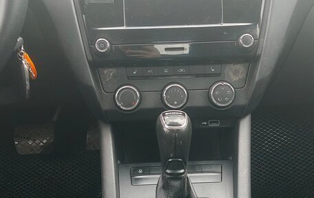 Skoda Octavia, 2019 год, 800 000 рублей, 7 фотография