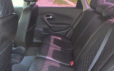 Volkswagen Polo VI (EU Market), 2013 год, 750 000 рублей, 6 фотография