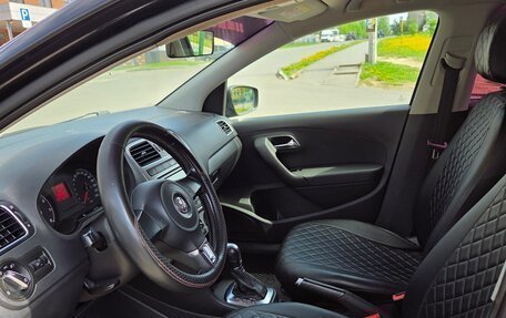 Volkswagen Polo VI (EU Market), 2013 год, 750 000 рублей, 4 фотография