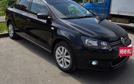 Volkswagen Polo VI (EU Market), 2013 год, 750 000 рублей, 3 фотография