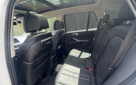 BMW X5, 2019 год, 6 100 000 рублей, 11 фотография