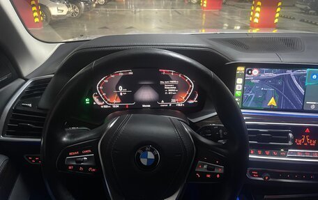 BMW X5, 2019 год, 6 100 000 рублей, 18 фотография