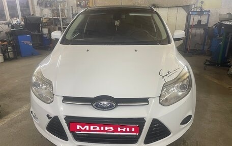 Ford Focus III, 2012 год, 950 000 рублей, 2 фотография