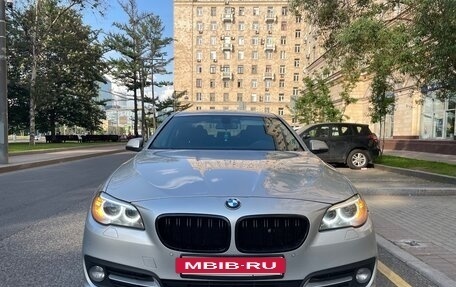 BMW 5 серия, 2016 год, 2 400 000 рублей, 4 фотография