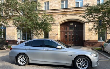 BMW 5 серия, 2016 год, 2 400 000 рублей, 7 фотография
