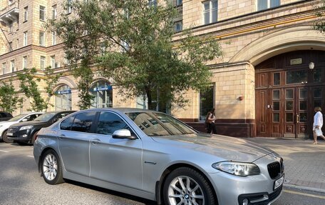 BMW 5 серия, 2016 год, 2 400 000 рублей, 6 фотография