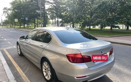 BMW 5 серия, 2016 год, 2 400 000 рублей, 11 фотография
