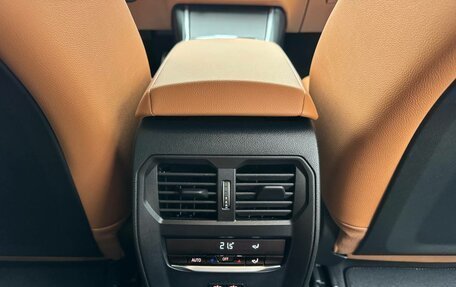 BMW 3 серия, 2024 год, 6 160 000 рублей, 34 фотография