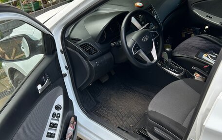 Hyundai Solaris II рестайлинг, 2014 год, 830 000 рублей, 5 фотография