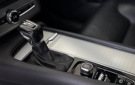 Volvo XC90 II рестайлинг, 2019 год, 3 500 000 рублей, 12 фотография