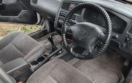 Nissan Primera II рестайлинг, 1998 год, 110 000 рублей, 2 фотография