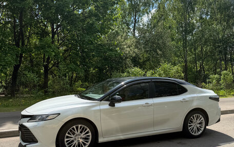 Toyota Camry, 2020 год, 2 850 000 рублей, 2 фотография