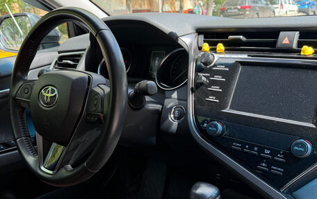 Toyota Camry, 2020 год, 2 850 000 рублей, 5 фотография