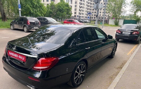 Mercedes-Benz E-Класс, 2017 год, 2 800 000 рублей, 3 фотография
