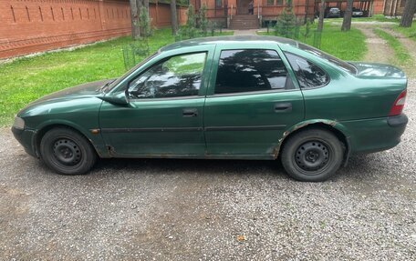 Opel Vectra B рестайлинг, 1997 год, 93 000 рублей, 4 фотография