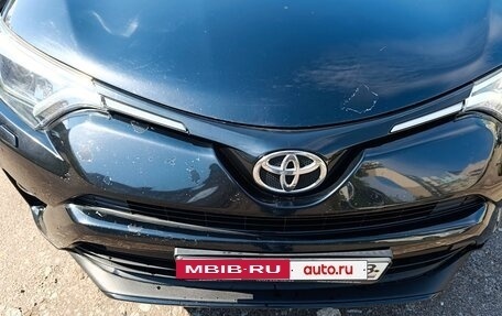 Toyota RAV4, 2019 год, 2 700 000 рублей, 8 фотография