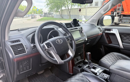 Toyota Land Cruiser Prado 150 рестайлинг 2, 2014 год, 3 600 000 рублей, 7 фотография