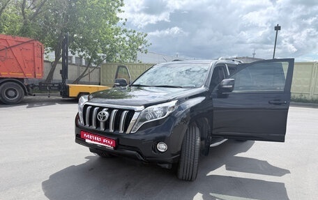 Toyota Land Cruiser Prado 150 рестайлинг 2, 2014 год, 3 600 000 рублей, 3 фотография