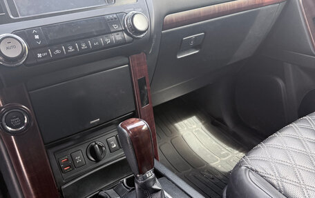 Toyota Land Cruiser Prado 150 рестайлинг 2, 2014 год, 3 600 000 рублей, 12 фотография