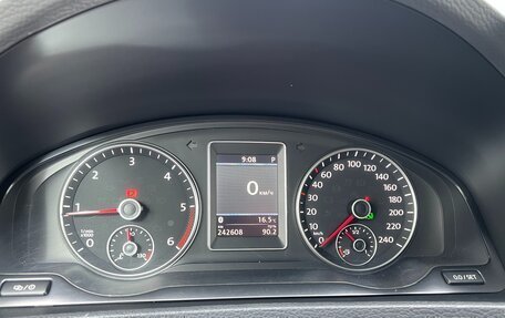 Volkswagen Multivan T5, 2013 год, 3 500 000 рублей, 8 фотография