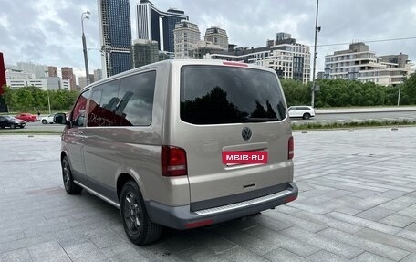 Volkswagen Multivan T5, 2013 год, 3 500 000 рублей, 6 фотография