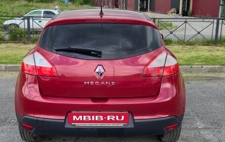 Renault Megane III, 2011 год, 825 000 рублей, 2 фотография