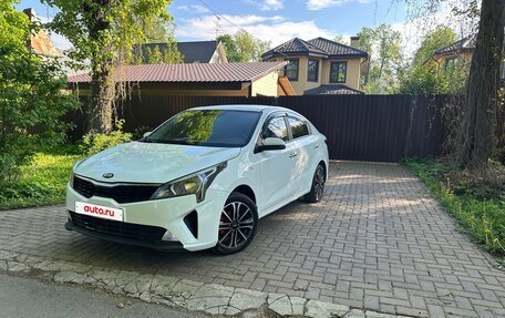 KIA Rio IV, 2021 год, 880 000 рублей, 5 фотография