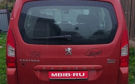 Peugeot Partner II рестайлинг 2, 2012 год, 550 000 рублей, 7 фотография