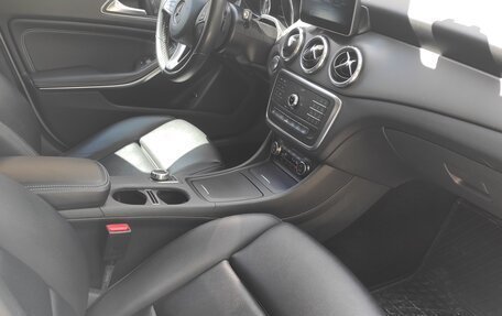 Mercedes-Benz GLA, 2016 год, 2 200 000 рублей, 12 фотография